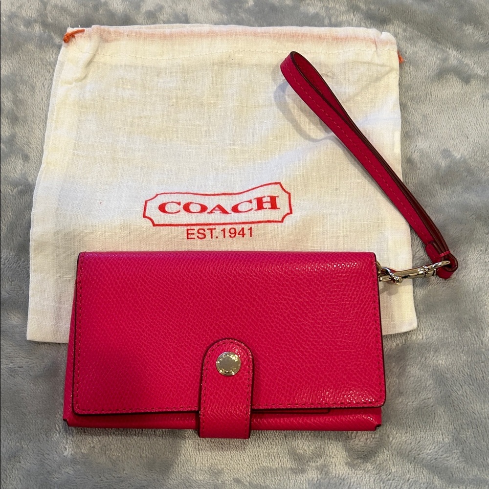 Coach Fuchsia Wristlet Wallet